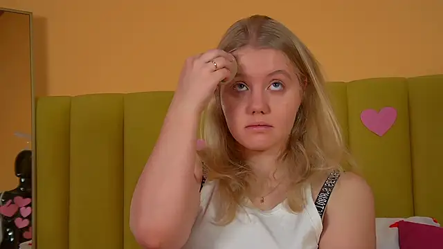 EmilyEvanse online show from 02-15-26, 06:25