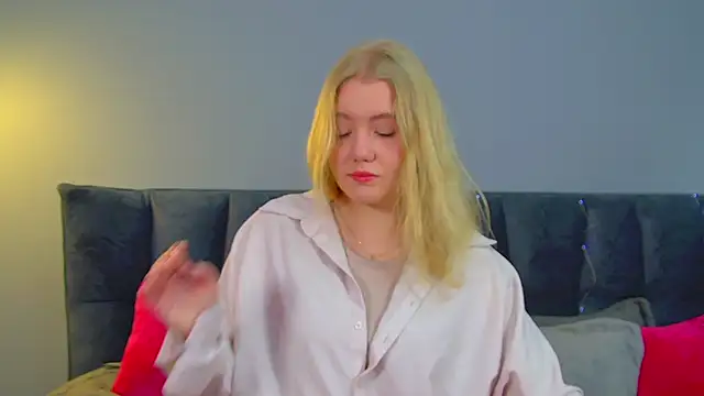 EmilyEvanse online show from 01-09-26, 06:09