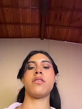 Miia moonn online show from 04-14-26, 10:37