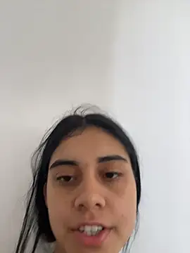 Snapshot of Miia_moonn chatting on 02-07-26, 01:08 Miia moonn online show from 02-07-26, 01:08