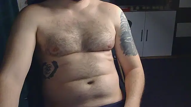 Snapshot of theh0tdick chatting on 02-18-26, 08:16 theh0tdick online show from 02-18-26, 08:16