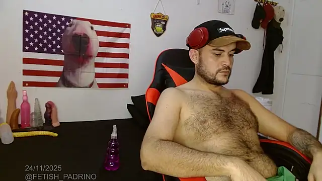 holegape online show from 11-25-25, 03:07