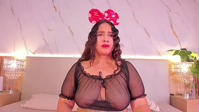 Snapshot of Julietaa_1 chatting on 12-17-25, 11:26 Julietaa 1 online show from 12-17-25, 11:26