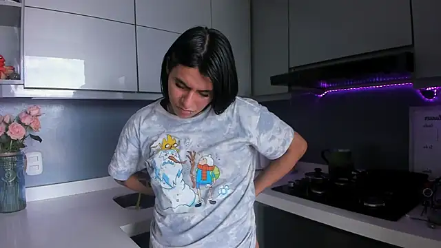 Snapshot of SaraAndrade_ chatting on 04-10-26, 02:57 SaraAndrade online show from 04-10-26, 02:57