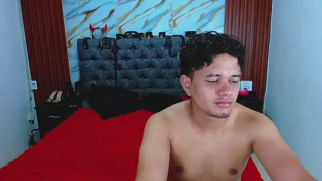 Meryandcris online show from 03-24-26, 04:12