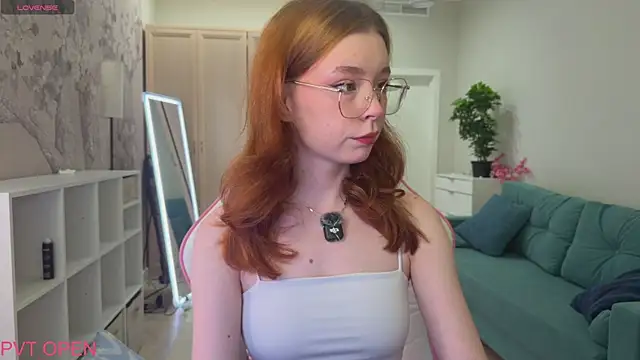 Snapshot of eva_aria chatting on 07-25-26, 04:20 eva aria online show from 07-25-26, 04:20