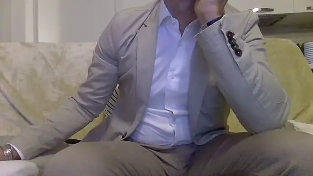 Eroshotlicker online show from 04-12-26, 08:45