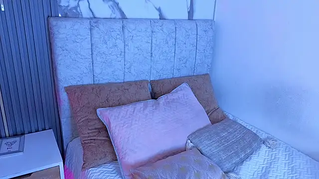 Kattie sweet1 online show from 03-08-26, 01:03