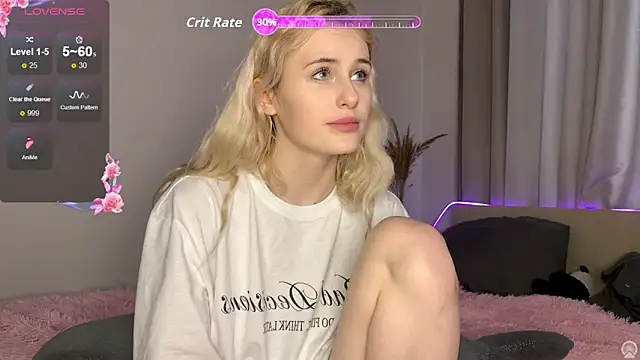 Snapshot of MilaElin chatting on 02-27-26, 01:33 MilaElin online show from 02-27-26, 01:33