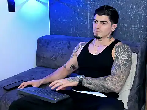 Snapshot of _mrcock__ chatting on 05-18-26, 09:52 mrcock online show from 05-18-26, 09:52
