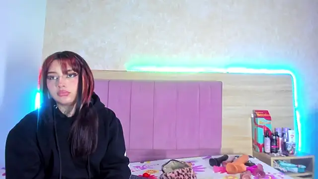 akoradia mondcm online show from 12-02-25, 01:28