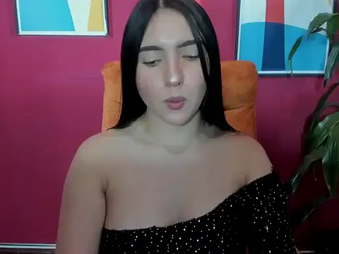 Snapshot of Isa-Trujilloo chatting on 11-26-25, 01:55 Isa-Trujilloo online show from 11-26-25, 01:55