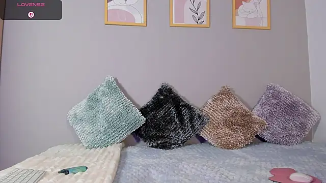 Snapshot of IvannaVolk_ chatting on 07-20-26, 03:36 IvannaVolk online show from 07-20-26, 03:36