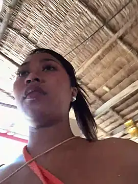 Snapshot of Juliet_official_pro chatting on 04-20-26, 01:52 Juliet official pro online show from 04-20-26, 01:52