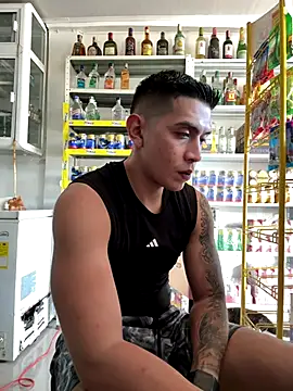 OliverWest04 online show from 12-17-25, 08:58