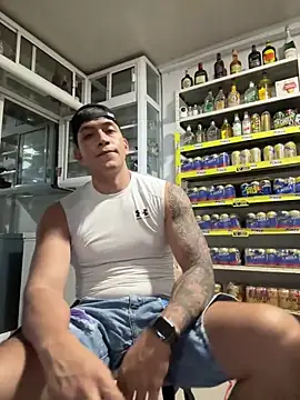 OliverWest04 online show from 04-14-26, 12:15