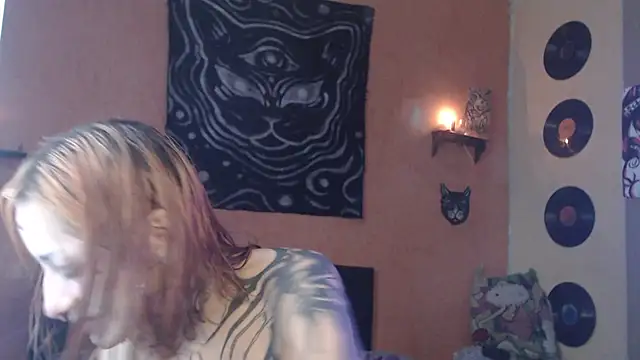 Layla quinn online show from 06-26-26, 01:39