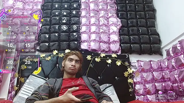 andresdark 07 online show from 12-17-25, 04:06