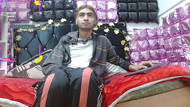 andresdark 07 online show from 12-03-25, 03:18