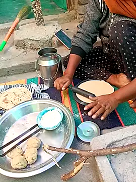 Bindusabki online show from 12-22-25, 03:39