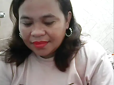 Snapshot of cutechubby chatting on 05-20-26, 11:46 cutechubby online show from 05-20-26, 11:46