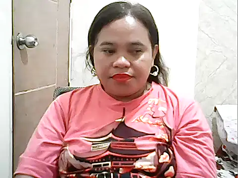 Snapshot of cutechubby chatting on 04-30-26, 10:47 cutechubby online show from 04-30-26, 10:47