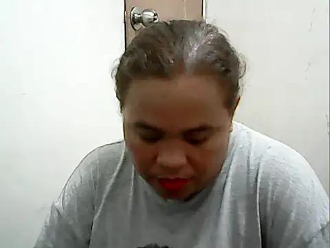 Snapshot of cutechubby chatting on 05-26-26, 10:57 cutechubby online show from 05-26-26, 10:57