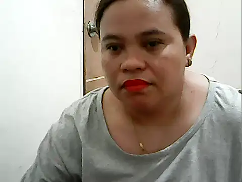 Snapshot of cutechubby chatting on 04-22-26, 06:14 cutechubby online show from 04-22-26, 06:14