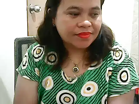 Snapshot of cutechubby chatting on 04-25-26, 06:38 cutechubby online show from 04-25-26, 06:38