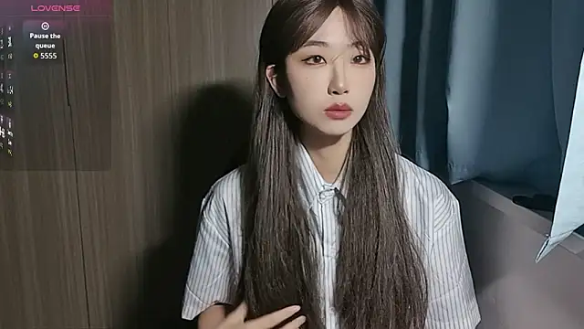 Yyoo-99 online show from 11-29-25, 10:10