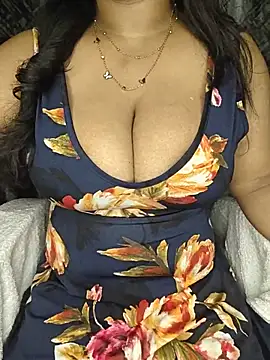 Curvy Pooja online show from 06-29-26, 05:56