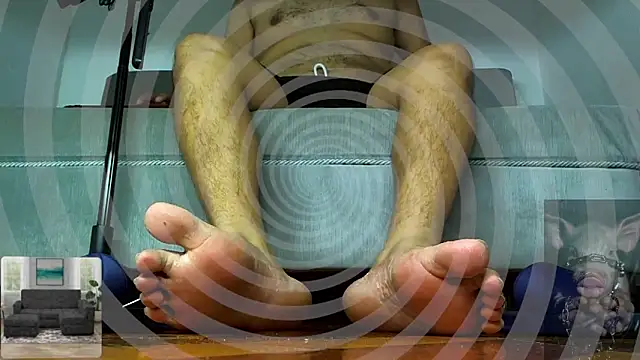 Snapshot of Alphacashmaster777 chatting on 05-11-26, 03:40 Alphacashmaster777 online show from 05-11-26, 03:40
