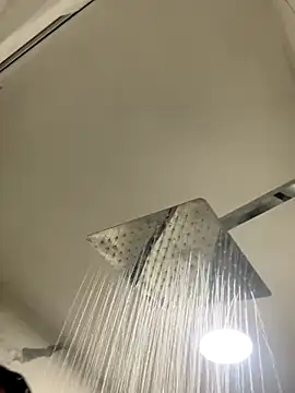 vicbig33 online show from 11-29-25, 01:50