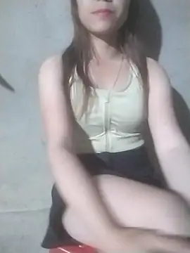 tieutam122 online show from 12-19-25, 12:40