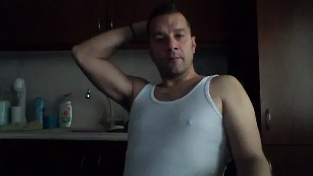 Snapshot of Billakos chatting on 04-21-26, 07:37 Billakos online show from 04-21-26, 07:37