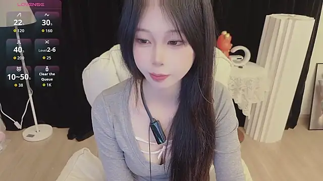 Snapshot of -Annababy chatting on 06-10-26, 10:22 -Annababy online show from 06-10-26, 10:22