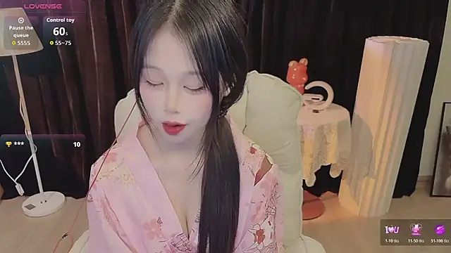 Snapshot of -Annababy chatting on 02-01-26, 09:13 -Annababy online show from 02-01-26, 09:13