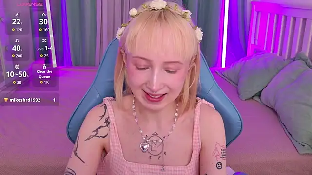Snapshot of _Babyface_ chatting on 05-27-26, 01:40 Babyface online show from 05-27-26, 01:40