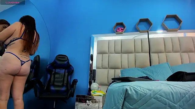 melany love0 online show from 02-03-26, 12:43