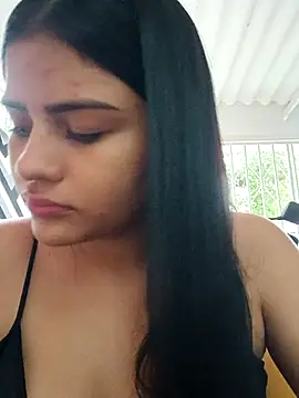 Snapshot of virgin_cunt chatting on 11-28-25, 12:05 virgin cunt online show from 11-28-25, 12:05