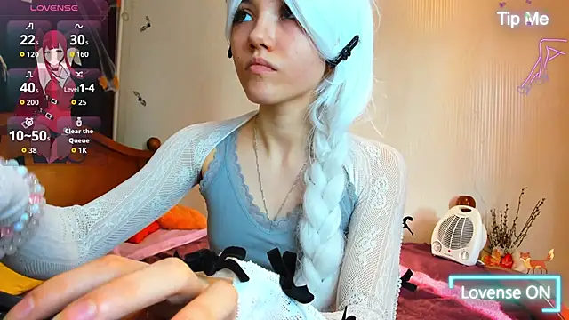 MissKotomissCat online show from 02-01-26, 07:39