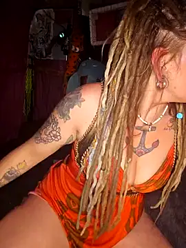 Horny hippie online show from 12-06-24, 03:35