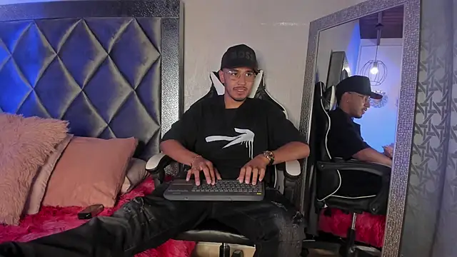 Brand Collins online show from 12-20-25, 08:33