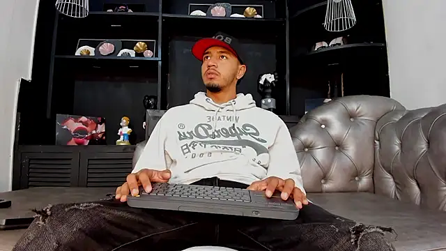 Brand Collins online show from 01-10-26, 08:15