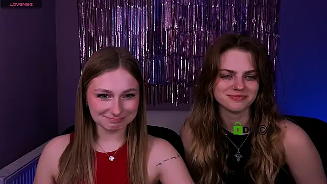 Snapshot of mary_meow_hot chatting on 02-27-26, 10:15 mary meow hot online show from 02-27-26, 10:15