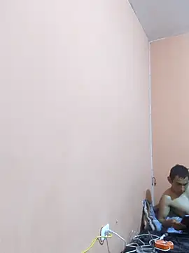 Snapshot of putittoXD chatting on 12-01-25, 01:50 putittoXD online show from 12-01-25, 01:50