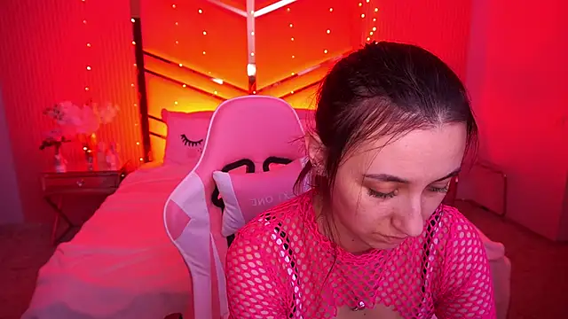 RoxieRay online show from 02-08-26, 08:56