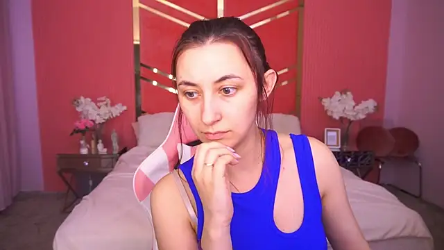 RoxieRay online show from 04-08-26, 01:34