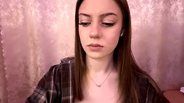 SoonMoilanen online show from 12-22-25, 05:46