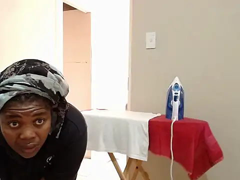 KittyPussyZA online show from 04-19-26, 10:38